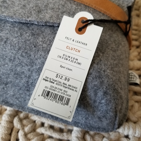 Felt and Leather Clutch Hearth and Hand Magnolia - Picture 3 of 8